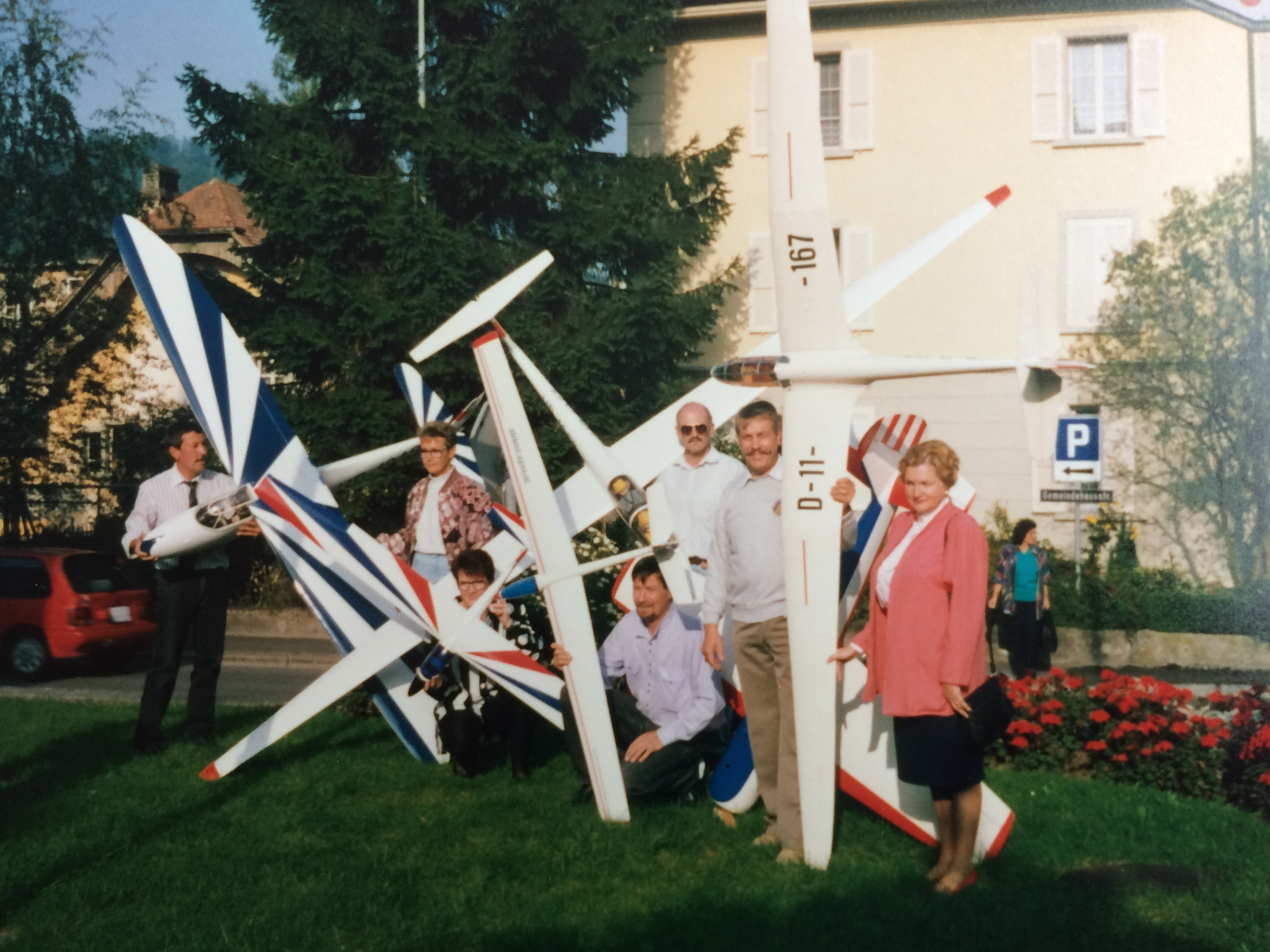 Spalierstehen mit Flieger