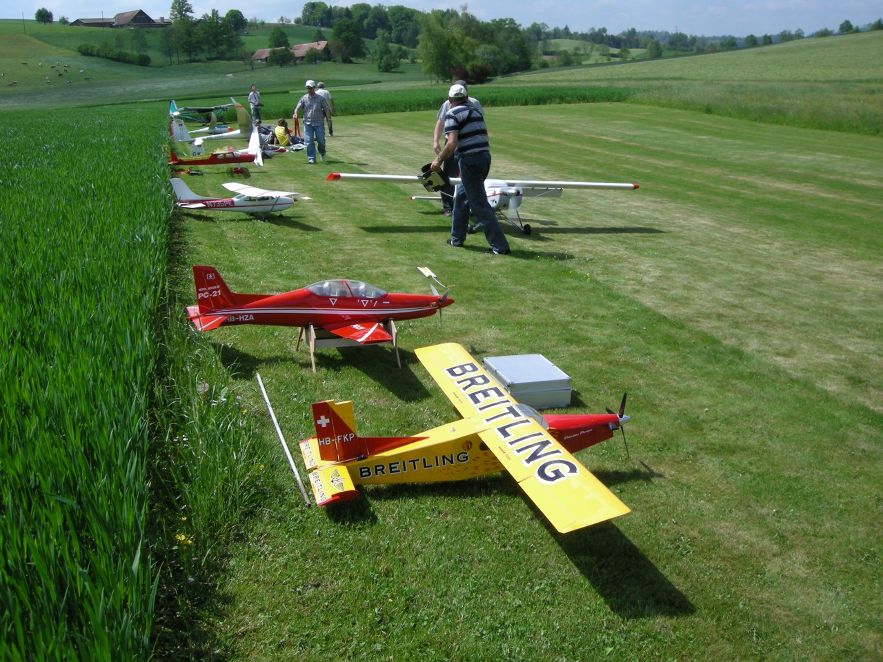 Fliegen auf Platz