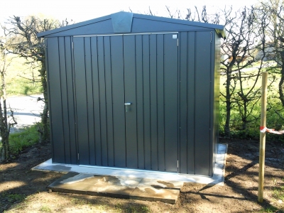 Gartenhaus zum Aufbewahren diverser Kleinteile